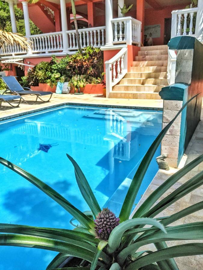 Seaside Inn Roatan West Bay Exteriér fotografie