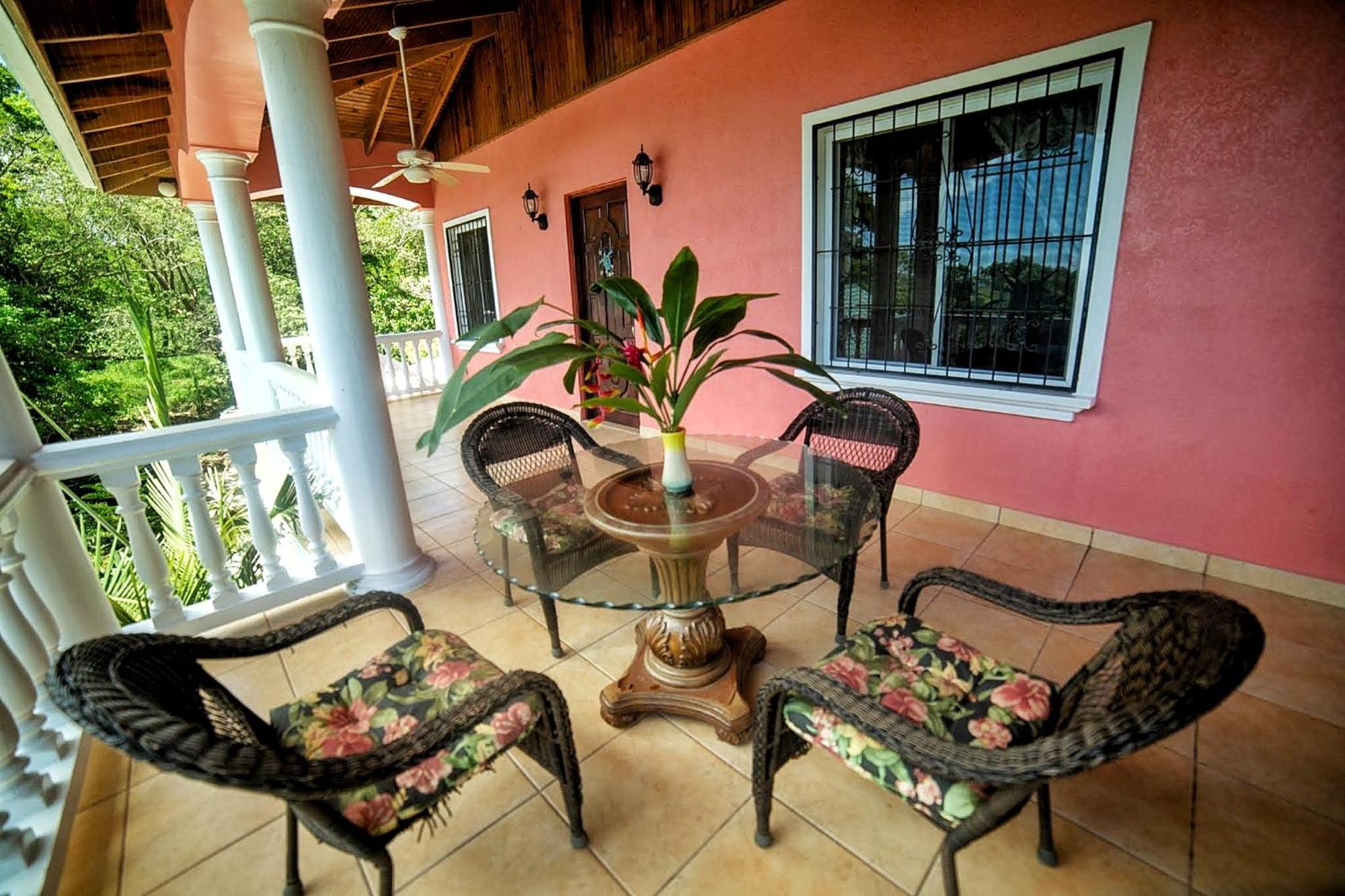 Seaside Inn Roatan West Bay Exteriér fotografie